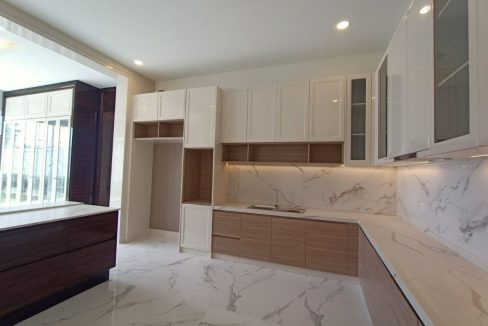 Luxury Queen Villa For Sale In Borey Peng Huoth Boeng The Star Diamonds (12)