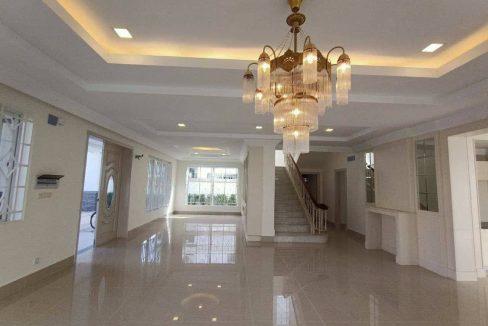 Luxury Queen Villa For Sale In Borey Peng Huoth Boeng The Star Diamonds (6)