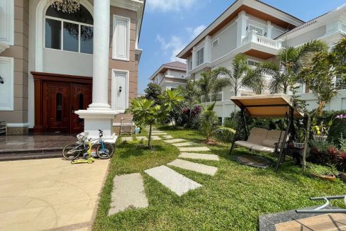Prince Villa For Sale In Borey Peng Huoth Boeng Snor The Eurovill (2)