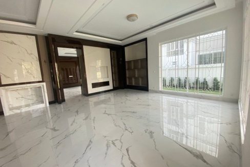 Queen Villa for Rent at borey Peng Hourt Beng Snor Chbar Ompov (2)