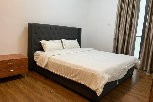 Spacious Luxury 1 Bedroom Condominium access with gym, swimming pool in 7 Makara (5)
