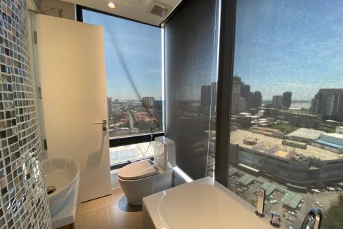 Beautiful Corner Two Bedrooms Condo Unite for rent in front of Aeon Mall 1 – Tonle Bassac (7)