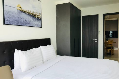 Beautiful New Brand One Bedroom Condo for rent access with gym swimming pool (2)