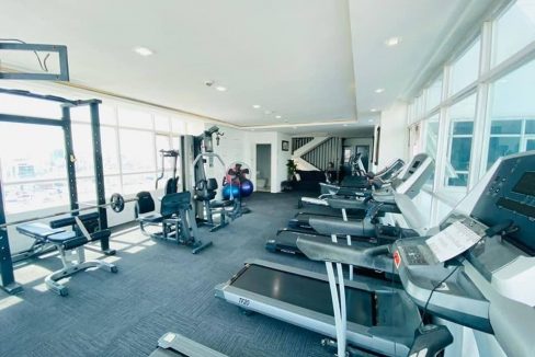 Beautiful One Bedroom Apartment for Rent access to gym, Steam sauna and pool! (6)