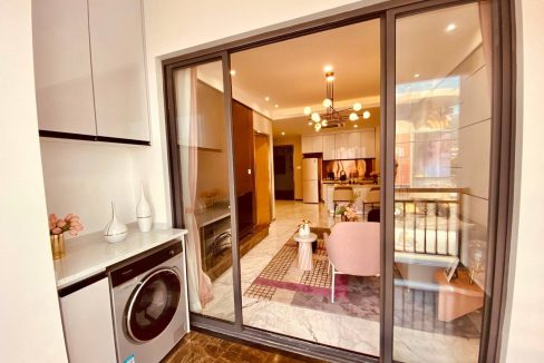 Best Brand New One Bedroom Condo for Sale along Tonle Bassac River in Daun Penh (3)