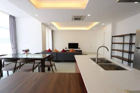 Charming 3 Bedrooms Apartment for rent in BKK1 (11)