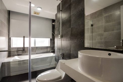 Charming 3 Bedrooms Apartment for rent in BKK1 (17)