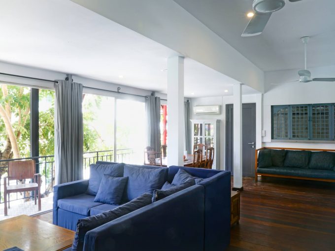 Charming 3 Bedrooms Apartment for rent in Tonle Bassac (1)