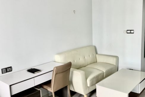 Diamond Studio Condo Unite for rent near Koh Pich in Tonle Bassac (3)