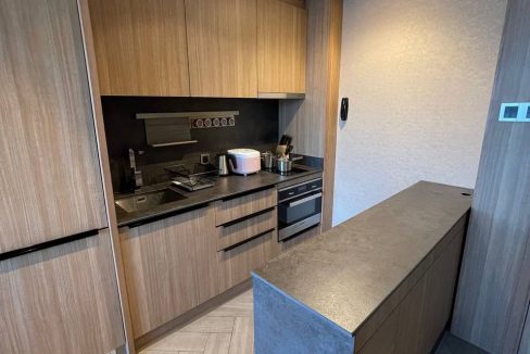 Duplex 3 Bedrooms Apartment for rent along Preah Norodom Blvd (55)