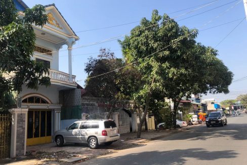 House For Rent in Good Location Near IFL University (3)