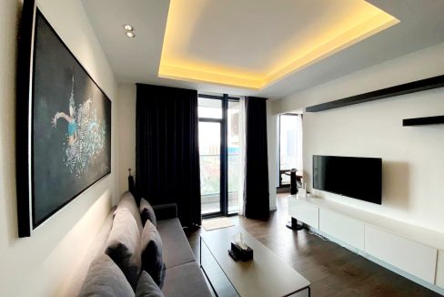 Luxury 2 Bedrooms Condo for rent along Sothearos Boulevard in front of AEON Mall 1 (2)