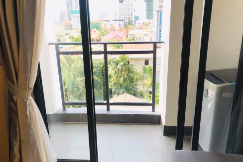 Luxury 3 Bedrooms – Service Apartment for rent in BKK available now (11)