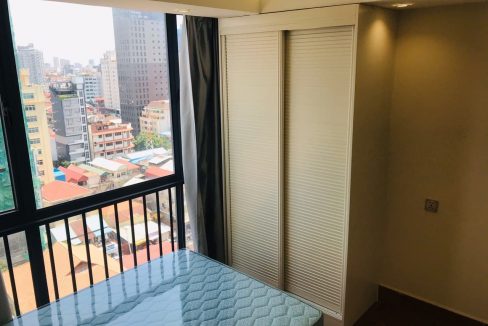 Luxury 3 Bedrooms – Service Apartment for rent in BKK available now (6)