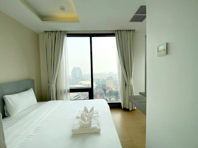 Luxury Lifestyle 2 Bedroom Condo Unite for Sale in front of AEON Mall 1 free booking now (1)