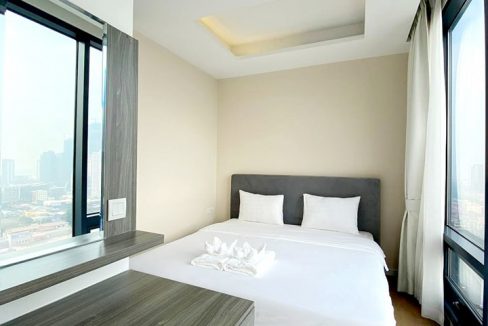 Luxury Lifestyle 2 Bedroom Condo Unite for Sale in front of AEON Mall 1 free booking now (2)