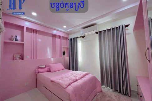 Modern Very Nice Shophouse For Sale in Dangkor (6)