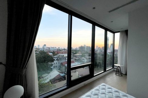 Paradise Condo 2 Bedrooms for rent in front of Aeon Mall in Tonle Bassac available now (12)