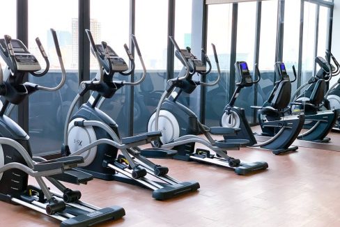 Paradise One Bedroom Condominium for rent with Gym Swimming Pool available now (10)