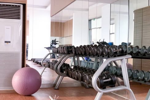 Paradise One Bedroom Condominium for rent with Gym Swimming Pool available now (11)