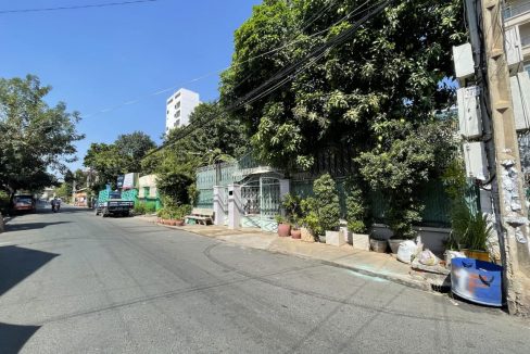 Spacious House For Sale Near Russian Market (3)