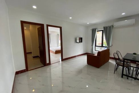 Spacious Tow Bedrooms Apartment For Rent in Chamkar Mon (3)