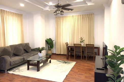 Special Promotion 2 Bedroom Apartment with Fully Furnished For Rent in BKK1 (3)