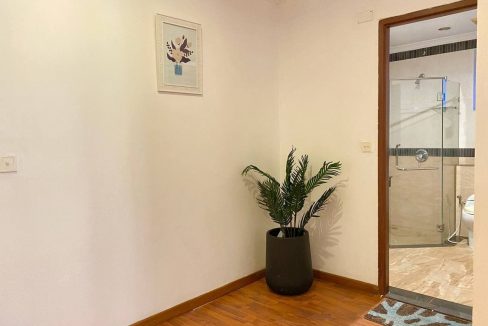 Special Promotion 2 Bedroom Apartment with Fully Furnished For Rent in BKK1 (7)
