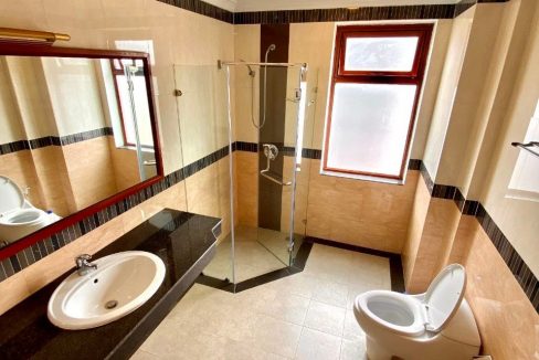 Sweet Home 3 Bedrooms Condominium for rent near Independence Monument (8)