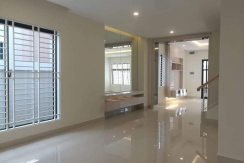 Very Nice Twin B Villa For Sale In Borey Peng Huoth Beng Snor Eco Deta (4)