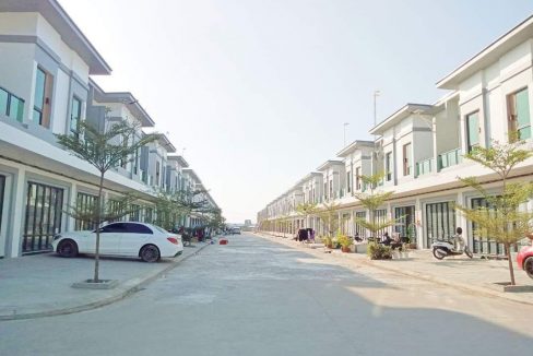 Brand New Link Villa for sale near Prekho Market (2)