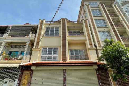 Modern House for Rent with Good Location In TK (3)