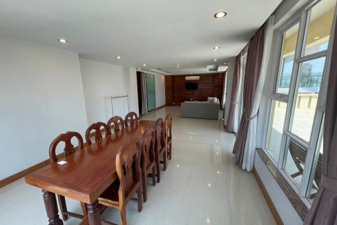 Spacious 2 Bedrooms Apartment for Rent in Khan Charmkamorn (5)