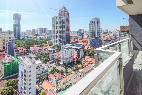 Two Bedroom Apartment for Rent with Best Location In BKK1 (10)