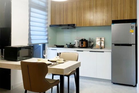 Two Bedroom Apartment for Rent with Best Location In BKK1 (2)