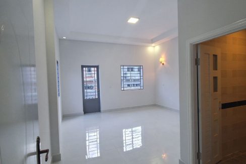 Very Nice Modern Link Villa for Sale in Kandal Province (4)