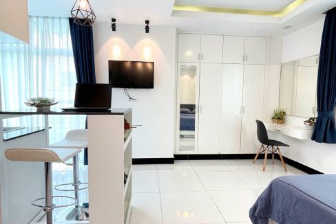 Fully Furnished Studio Room Apartment for Rent In Bkk (3)