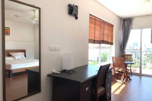 Modern Two Bedroom Apartment for Rent In Khan Toul Kork (11)