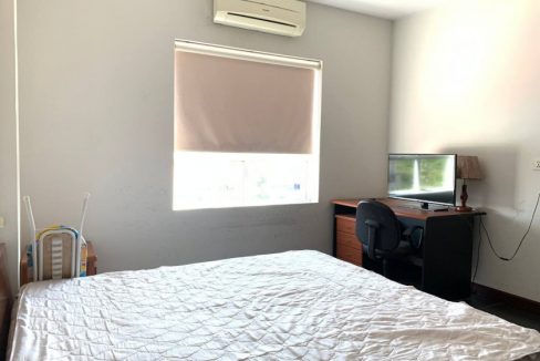 Modern Two Bedroom Apartment for Rent In Khan Toul Kork (5)