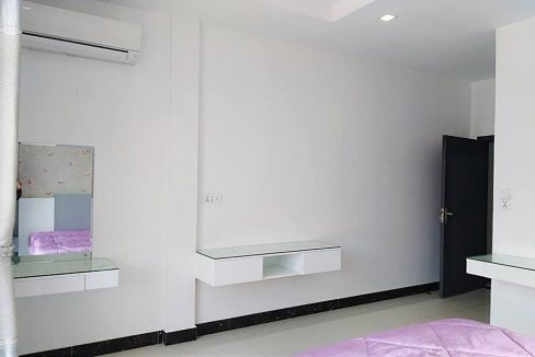 Modern Two Bedrooms Apartment for Rent In Khan Chamkar Mon (13)