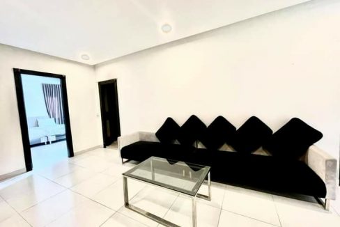 Modern Two Bedrooms Apartment for Rent In Khan Doun Penh (8)