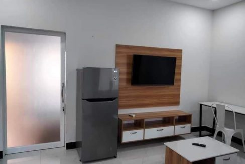 Modern Two Bedrooms Apartment for Rent In Khan Sen Sok (4)