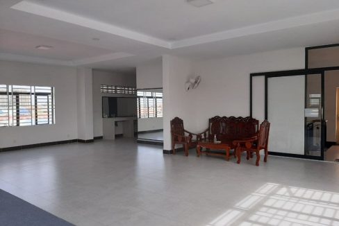 Modern Two Bedrooms Apartment for Rent In Khan Sen Sok (6)