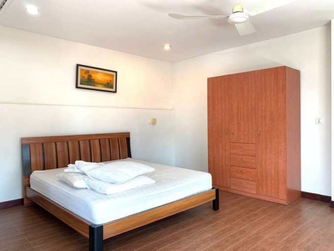 Modern one Bedroom Apartment for Rent In Khan Toul Kork (1)