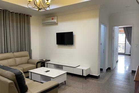 Swimming Pool with Two Bedrooms Apartment for Rent In Khan 7 Makara (5)