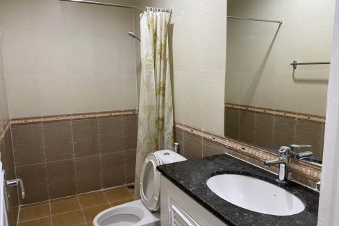 Swimming Pool with Two Bedrooms Apartment for Rent In Khan 7 Makara (9)