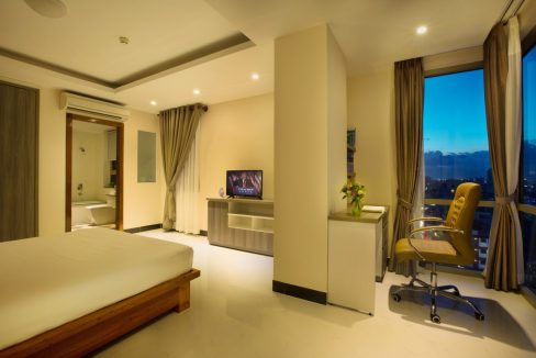 Charming Two Bedrooms Apartment for Rent with Best Location In Boeng Keng Kang (4)