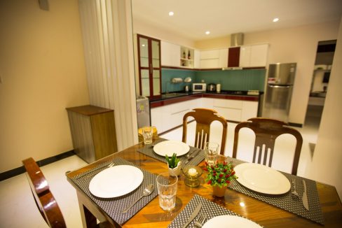 Charming Two Bedrooms Apartment for Rent with Best Location In Boeng Keng Kang (5)