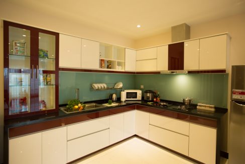 Charming Two Bedrooms Apartment for Rent with Best Location In Boeng Keng Kang (8)