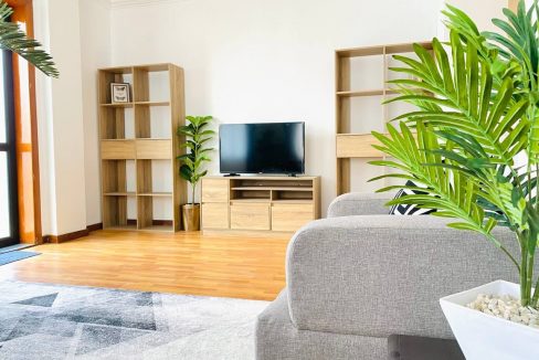 Fully furnished 1 bedroom office Available for Rent in Boeng Keng Kang (2)